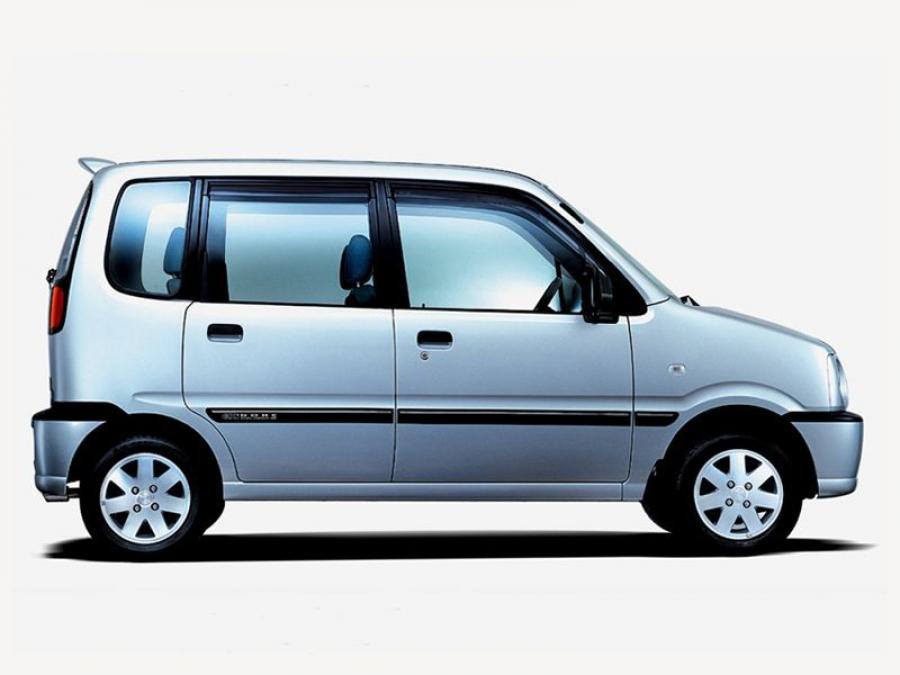  Perodua Kenari 2000 года  (фото 2 из 2)